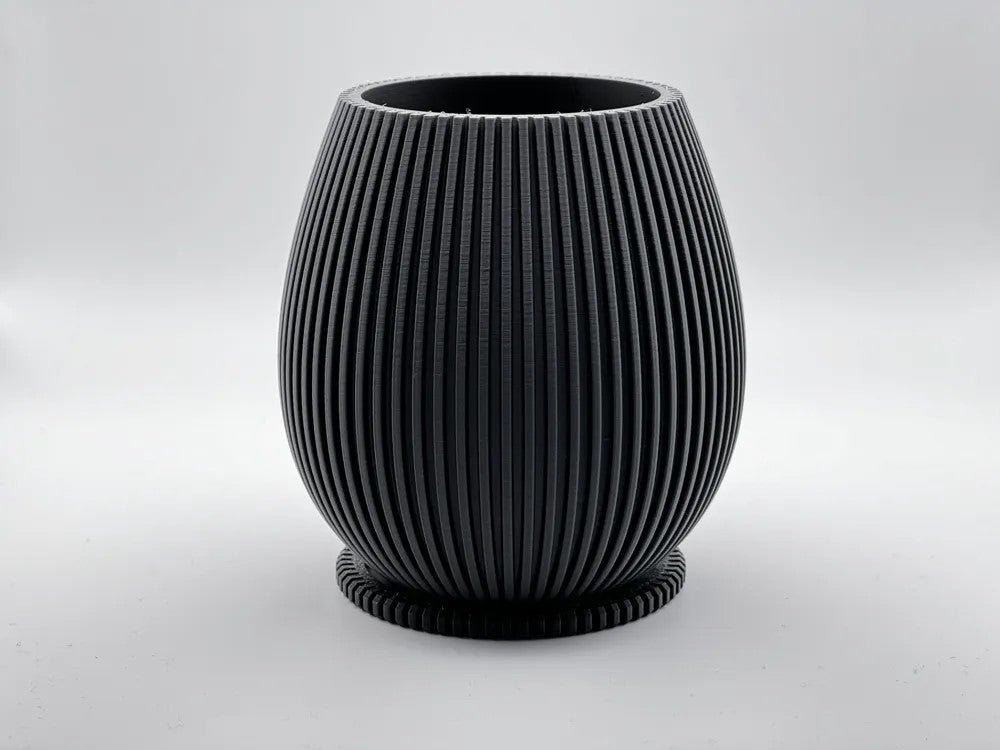 planter with vertical pattern