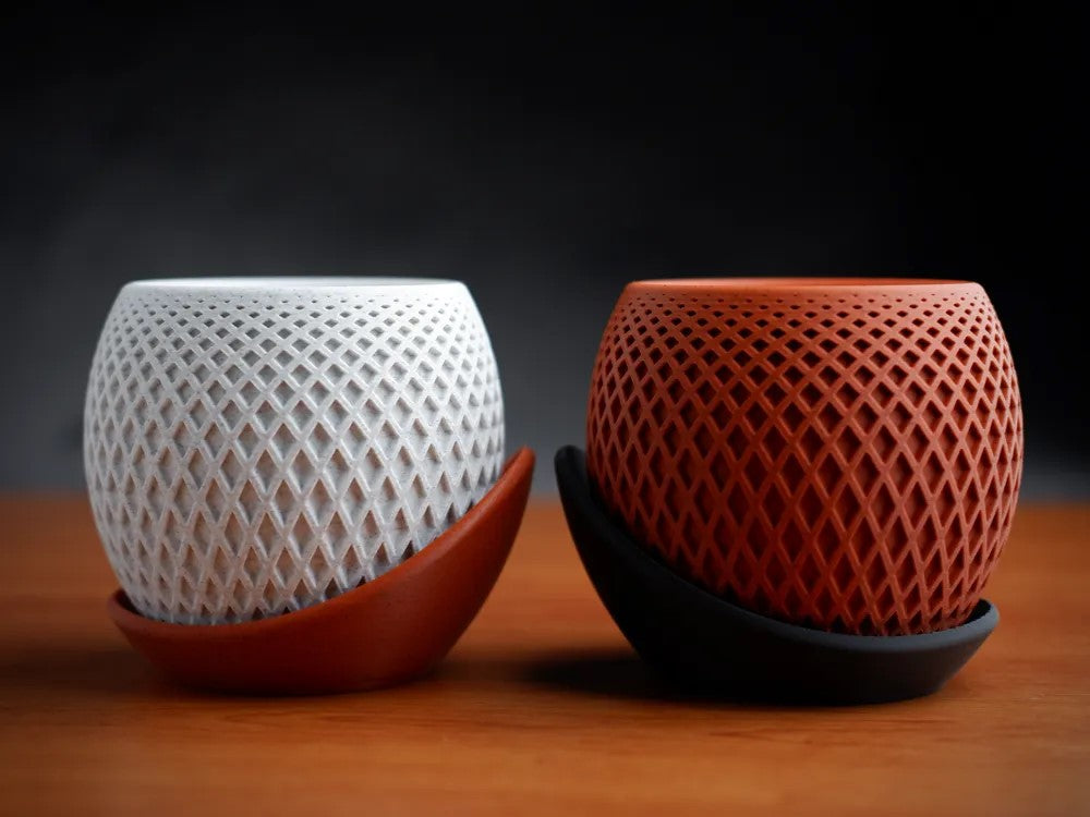 polygon planter · wrap around plate