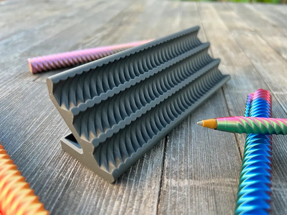 Spiral Fidget Pen Set Bic
