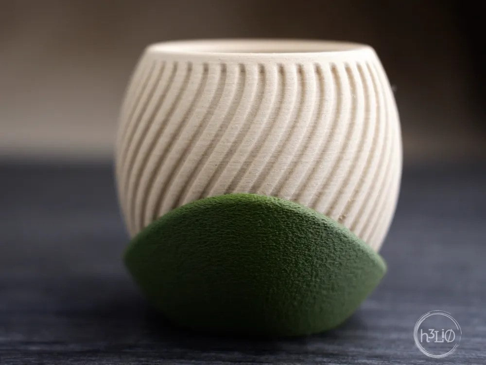wavy planter · wrap around plate