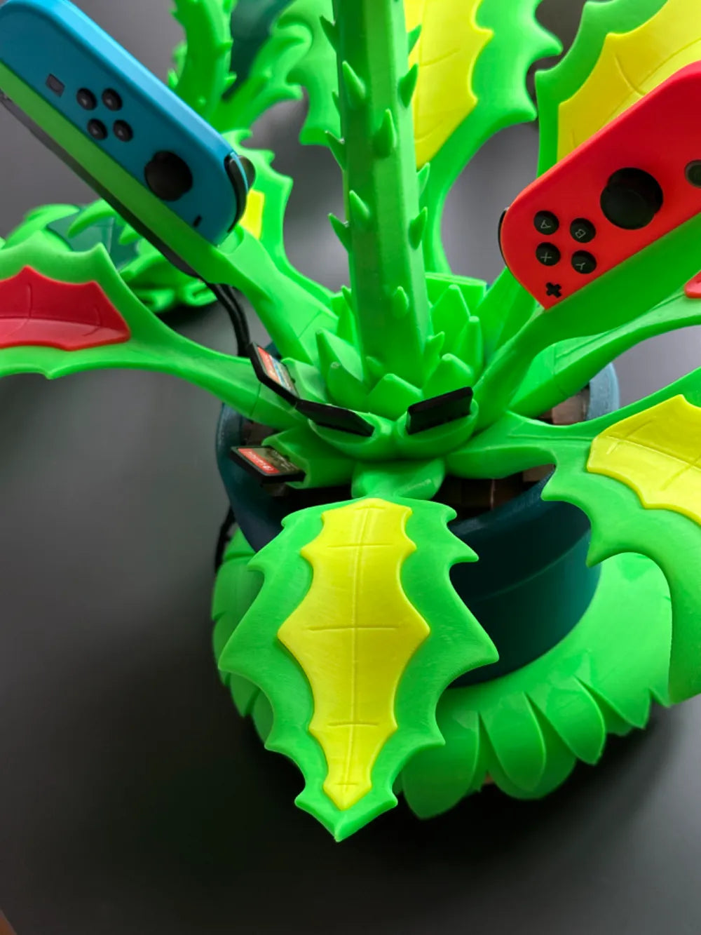 Piranha Plant Switch Dock (Charging and TV - Hub)