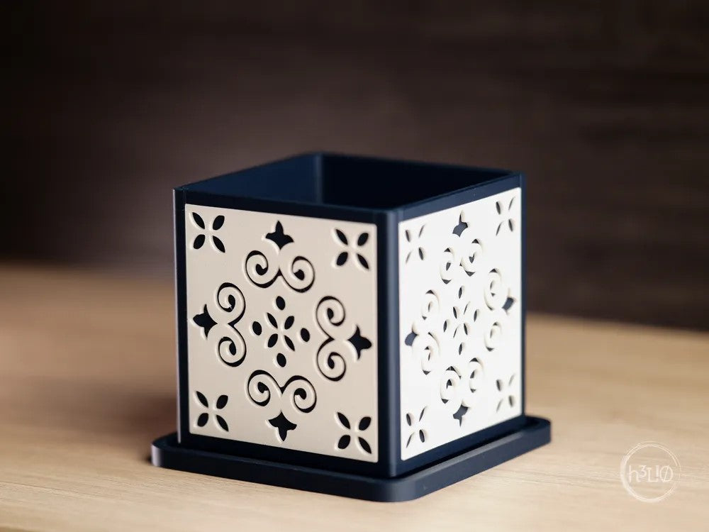 portuguese tiles planter