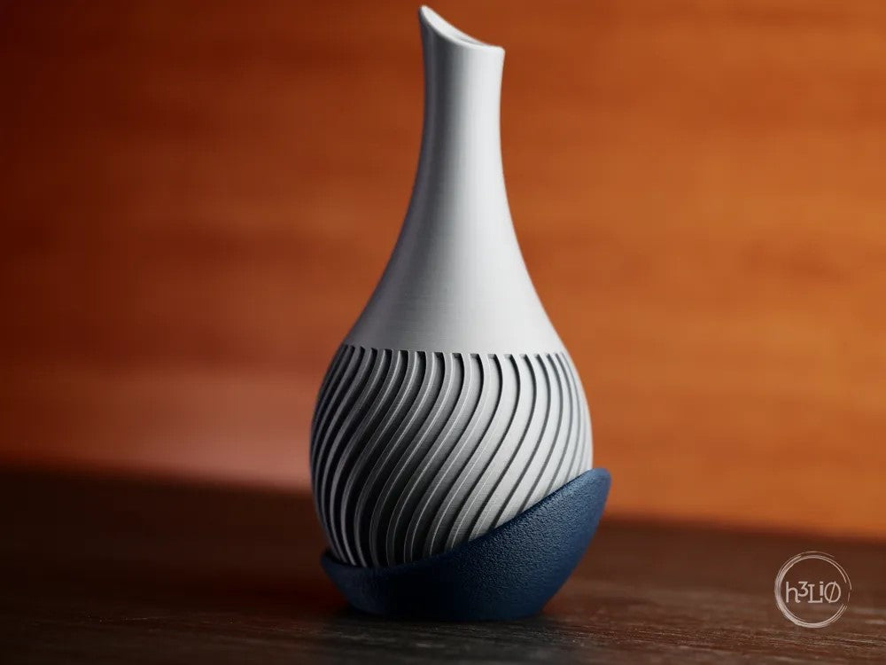 wavy vase · wrap around plate