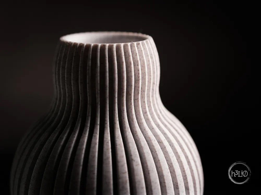 nimbus · vase
