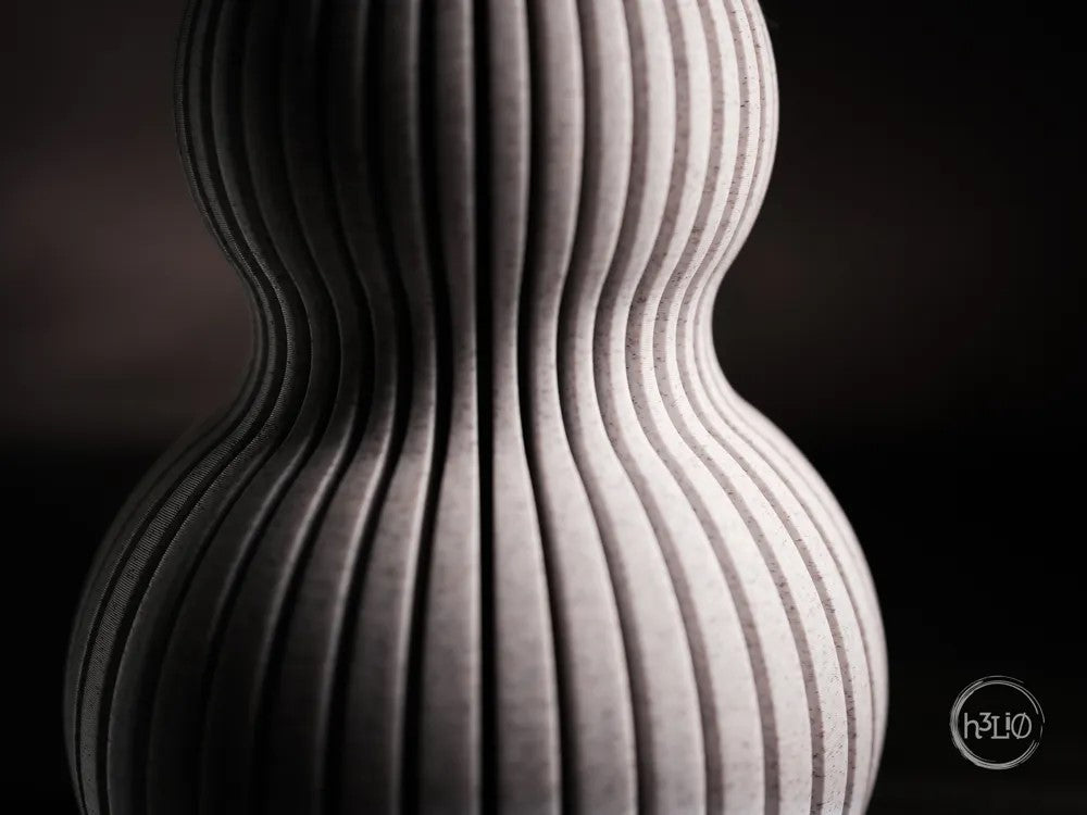 nimbus · vase