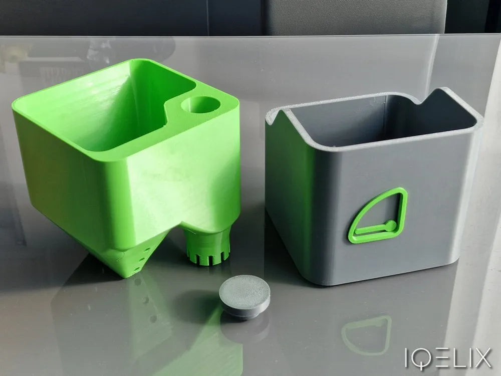 Planter V1 - Self Watering Pot