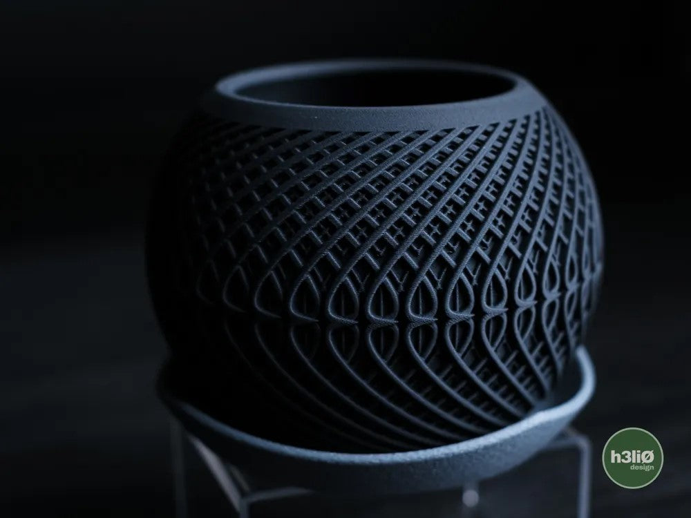 kinetic · planter