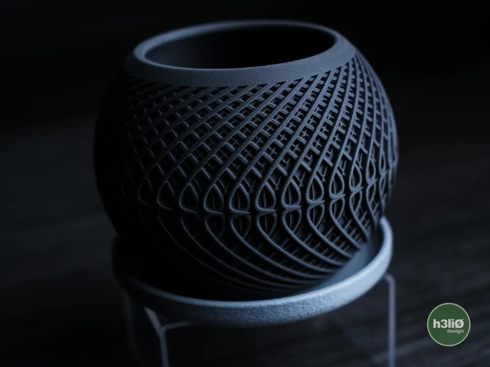 kinetic · planter