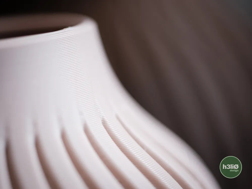 radiate · vase