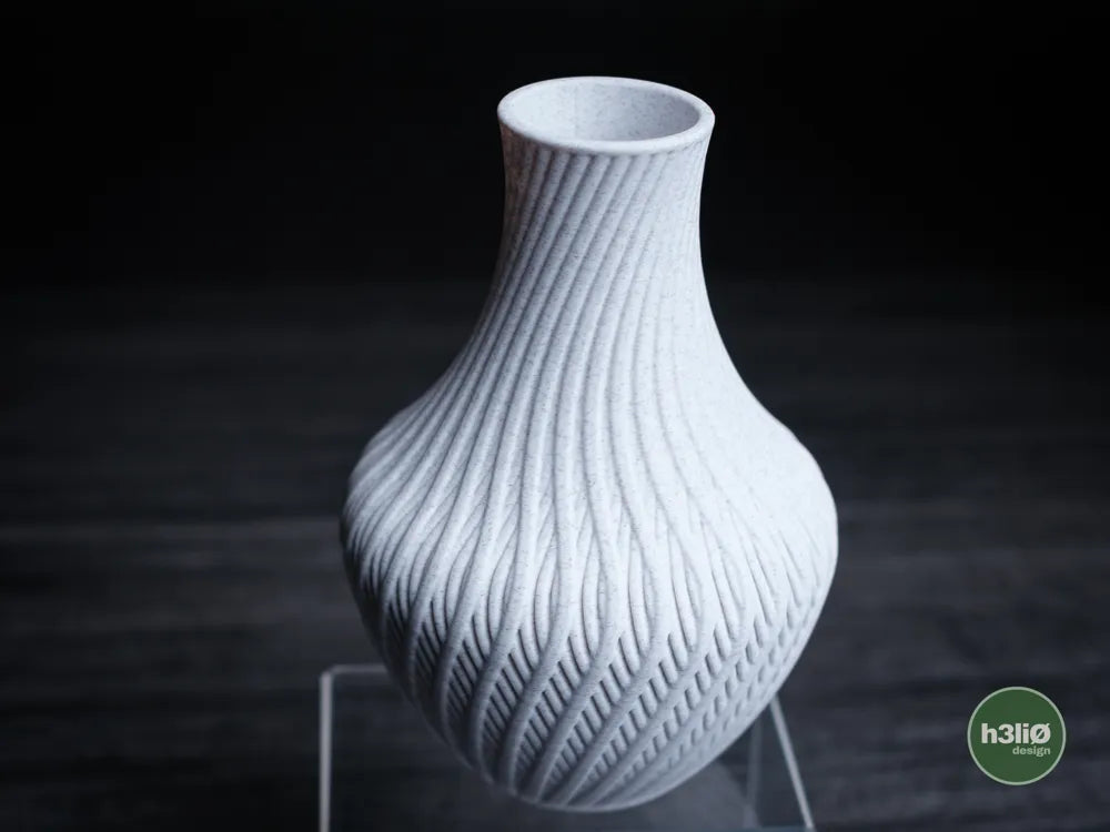 quell vase
