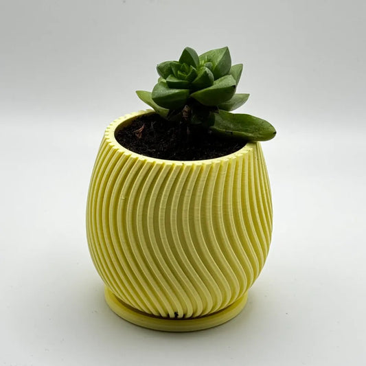planter with wavy pattern