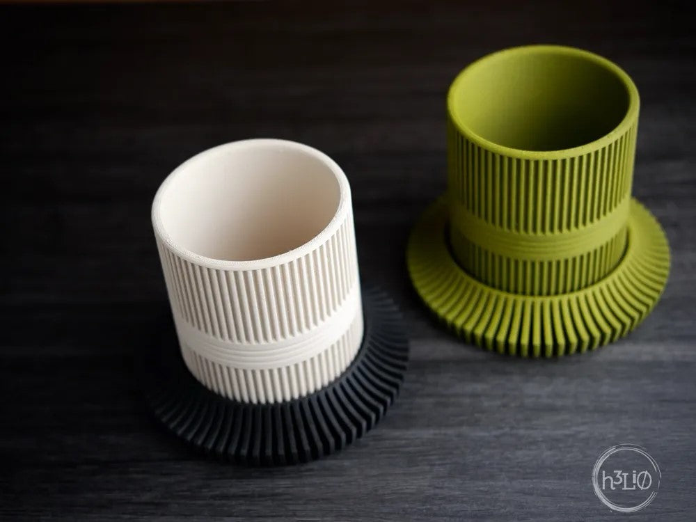planter pot · ribbed plate