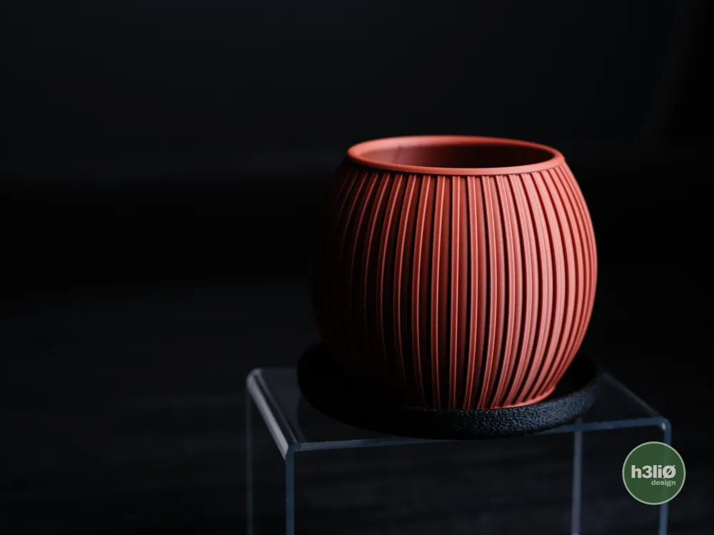 halo · planter